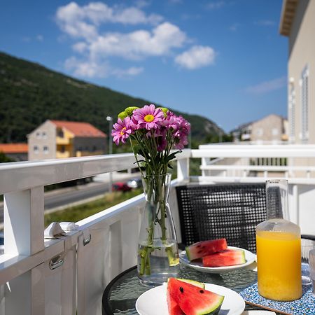 Apartments Silvija Mokošica Exterior foto