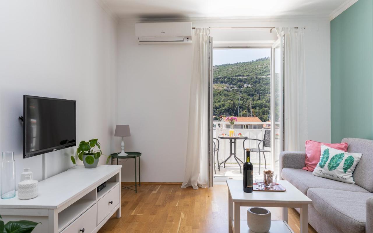 Apartments Silvija Mokošica Exterior foto
