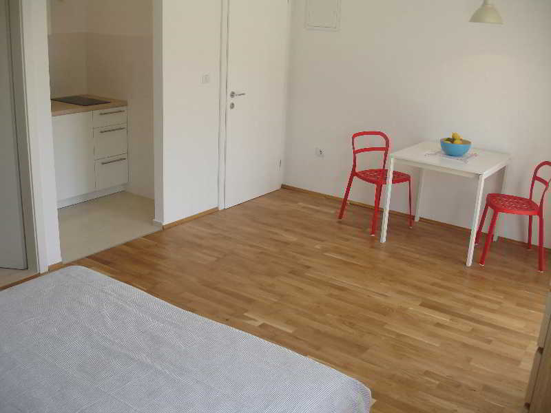 Apartments Silvija Mokošica Exterior foto